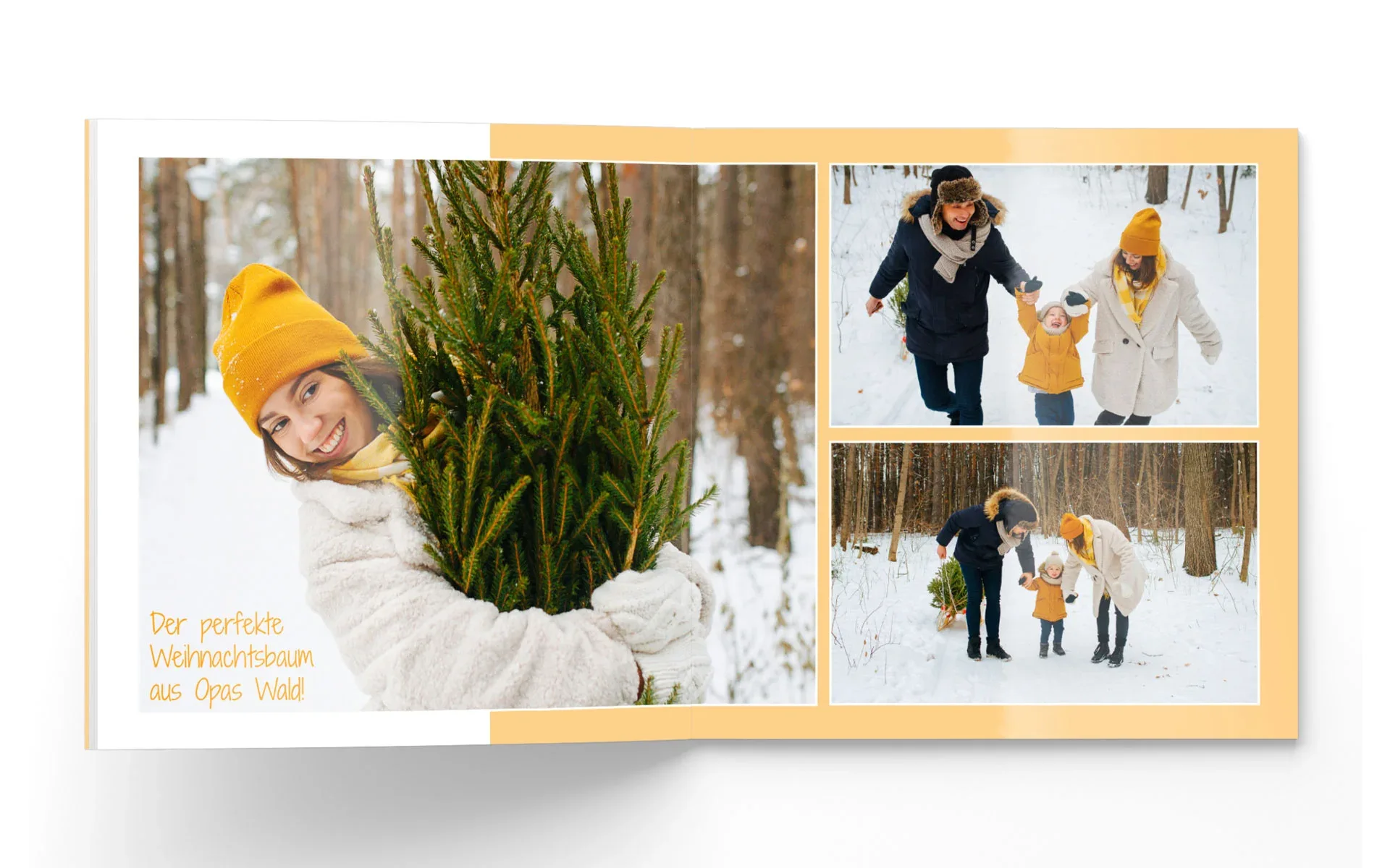 Ein aufgeschlagenes Happy Fotobuch im Format ca. 30 x 30 cm mit dem Text Der perfekte Weihnachtsbaum aus Opas Wald zeigt eine Familie in einem verschneiten Wald.