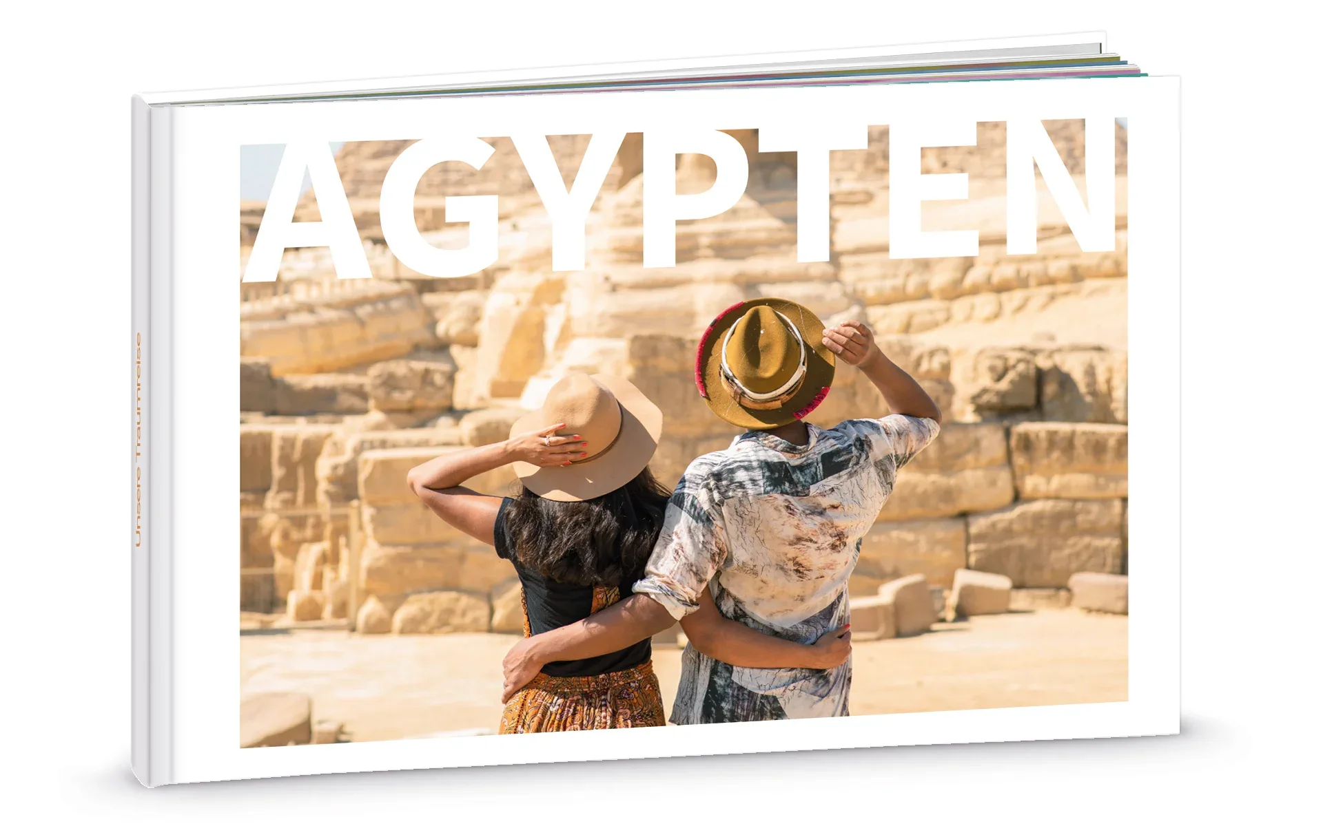 HappyFotobuch ca. A4 quer Ein HappyFotobuch ca. A4 quer mit dem Titel Ägypten zeigt ein Pärchen vor der Sphinx.