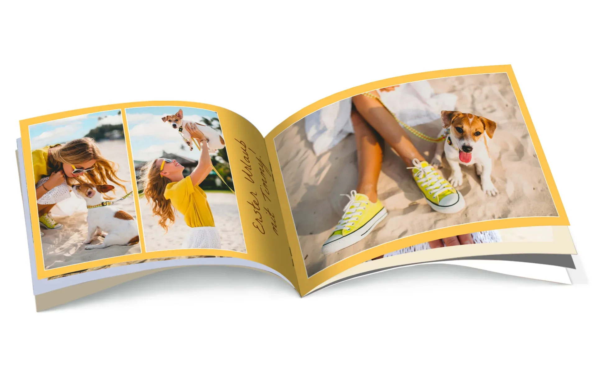 Happy Fotobuch ca. A5 quer Ein aufgeschlagenes Happy Fotobuch im Format ca. A4 hoch zeigt eine Frau und einen Hund am Strand.